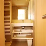 Gaestehaus Meusburger מלון 3*