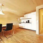 Gaestehaus Meusburger 3* בצאו