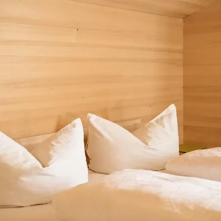 Gaestehaus Meusburger Hotel